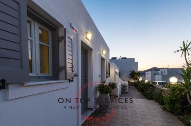 (For Sale) Other Properties Hotel || Cyclades/Paros - 550 Sq.m, 2.150.000€ 