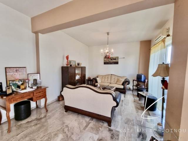 (For Sale) Residential Floor Apartment || Piraias/Nikaia - 126 Sq.m, 3 Bedrooms, 183.000€ 